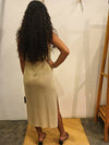 Vestido ceñido dorado