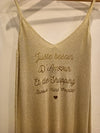 Vestido ceñido dorado