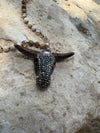 Collar cuernos negro