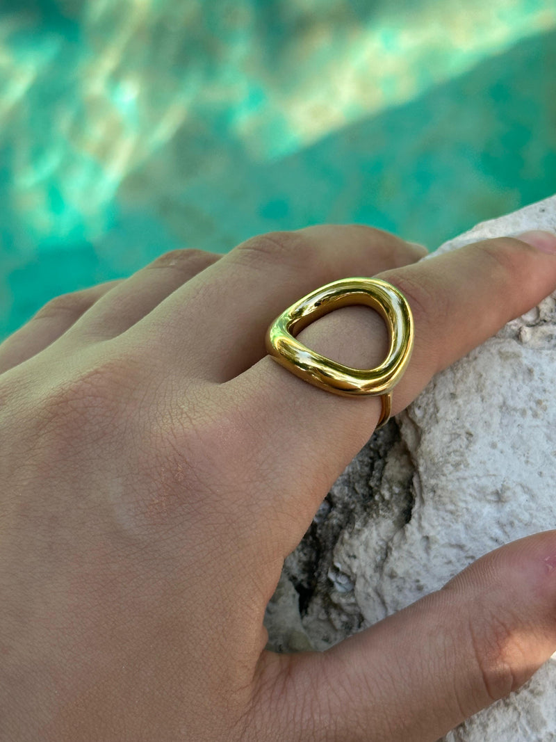 Anillo Ovalado dorado