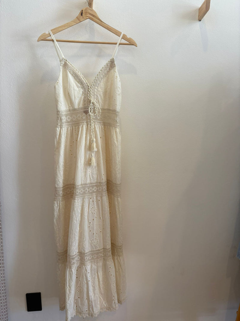Vestido largo encaje
