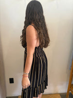 Vestido Negro rallas dorado