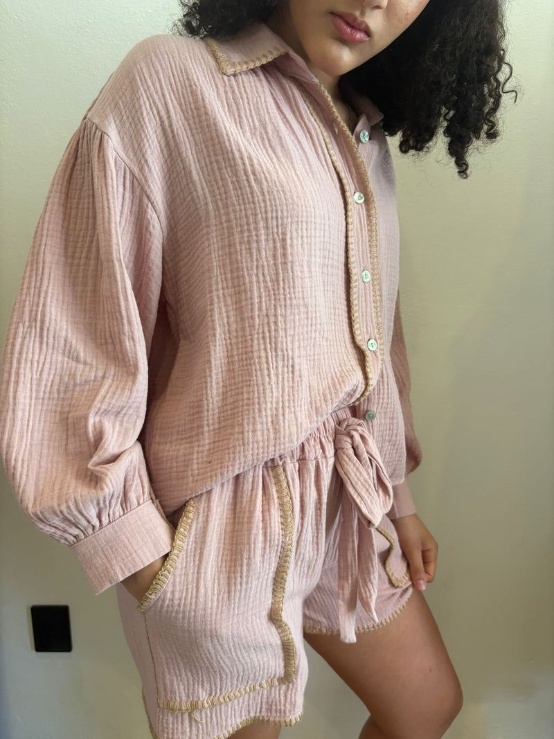 Conjunto pantalon y camisa