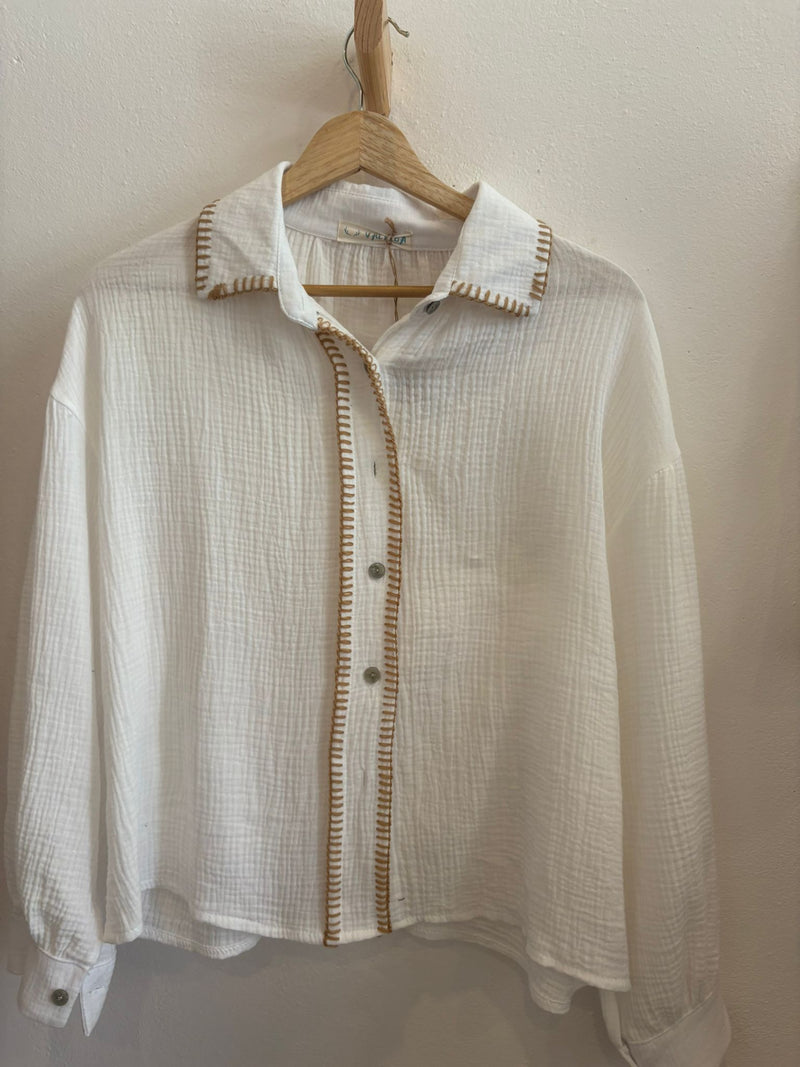Conjunto pantalon y camisa
